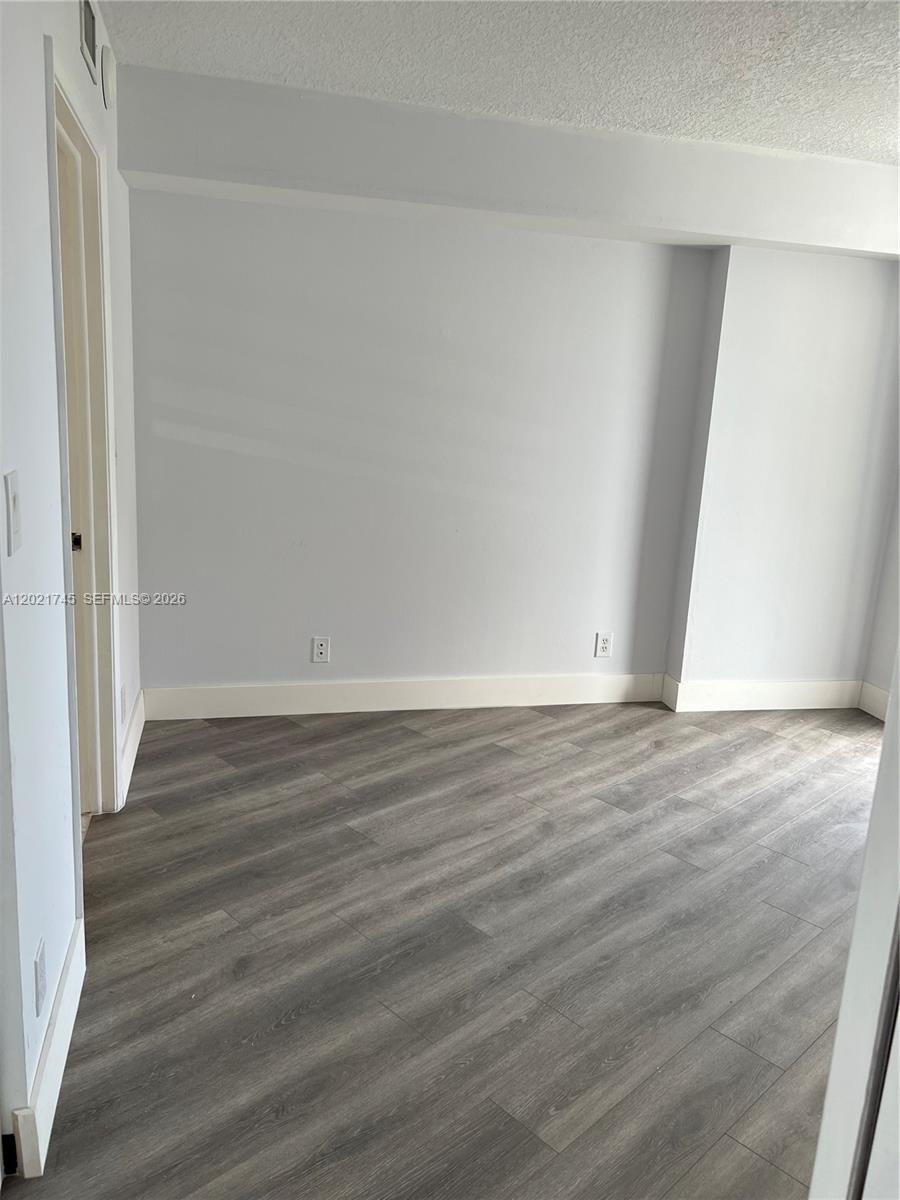 3300 Ne 192nd St 616 Property Photo 11