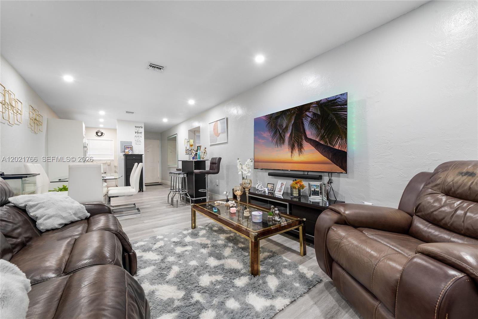 A12021766 Property Photo 4