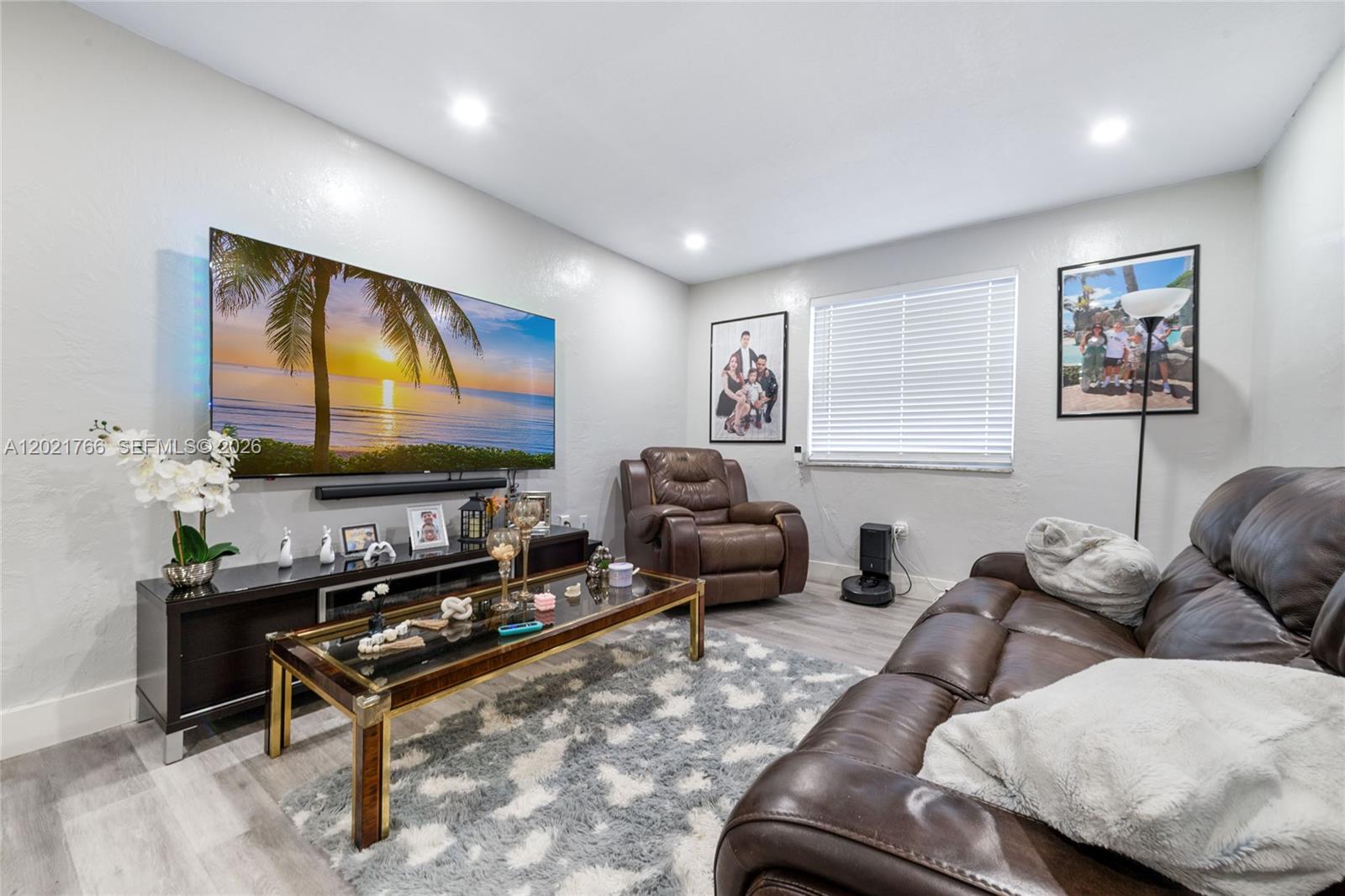 A12021766 Property Photo 6