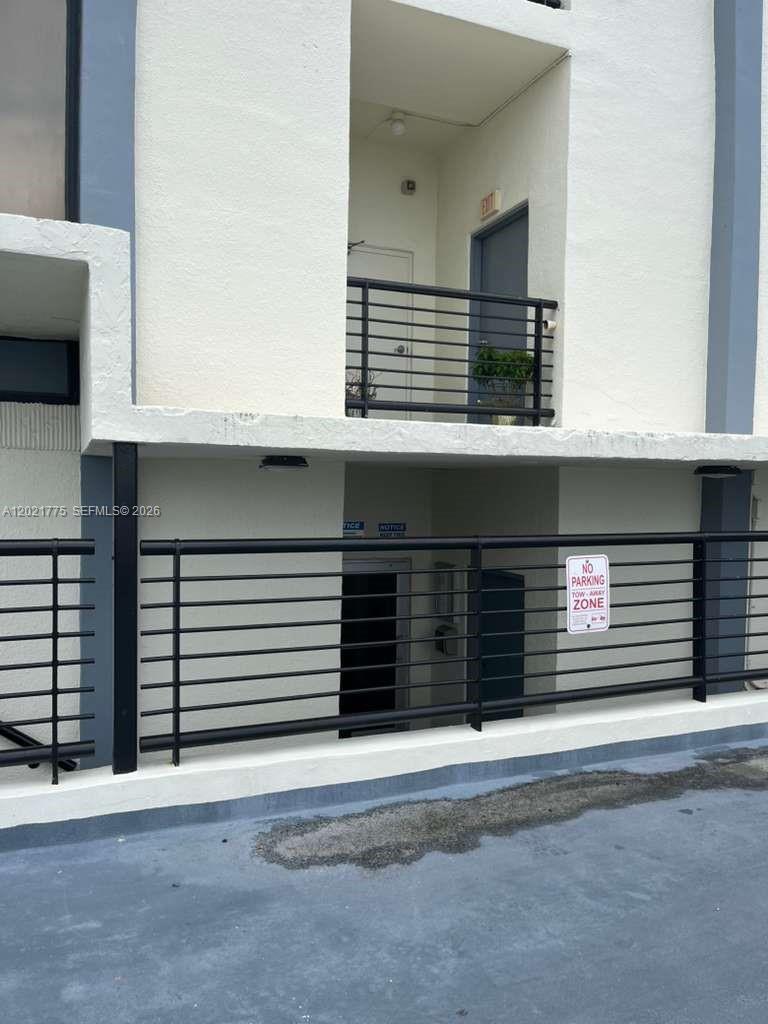 12550 Biscayne Blvd 220 Property Photo 18