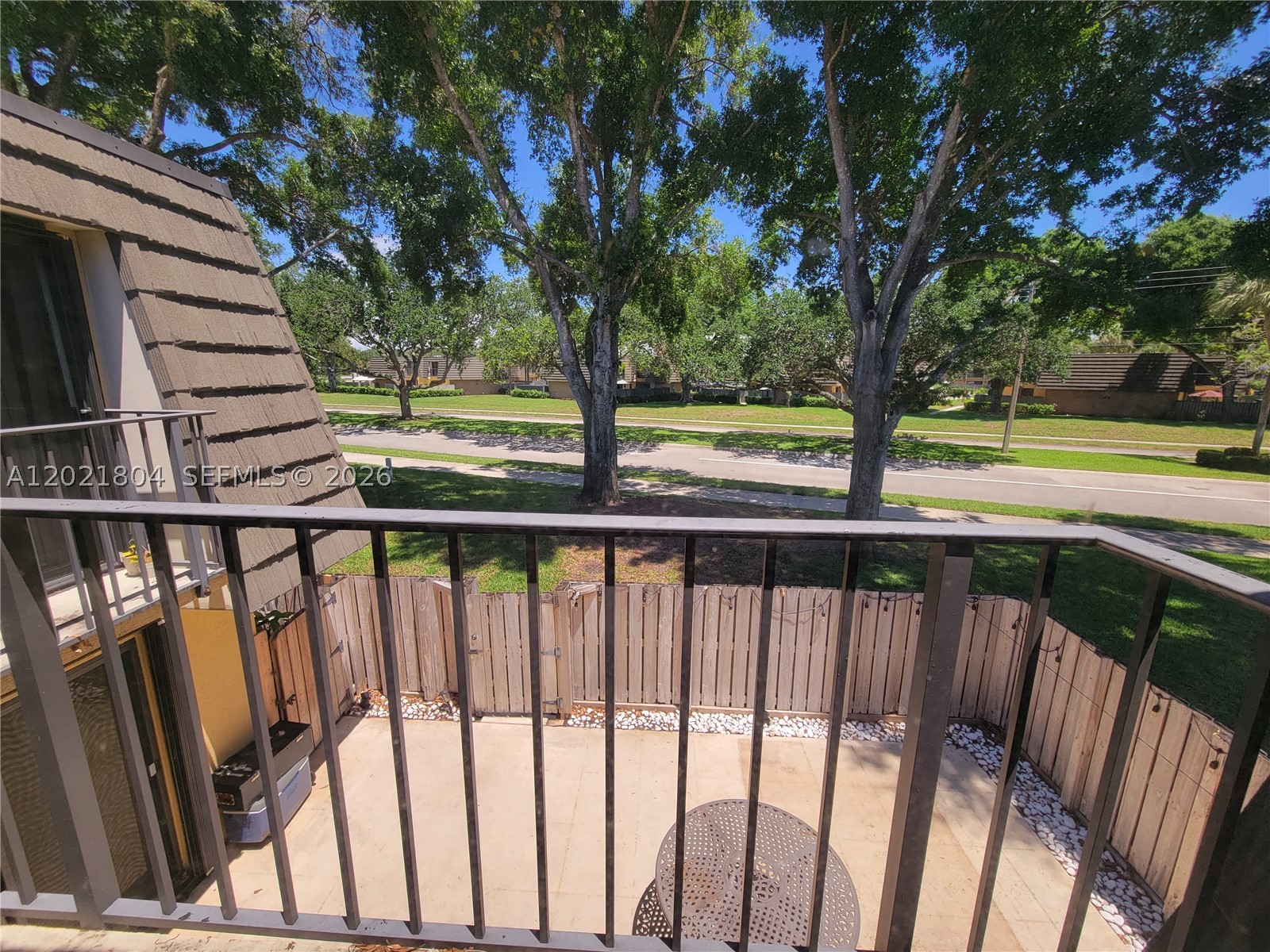 3227 32nd Way 3227 Property Photo 6