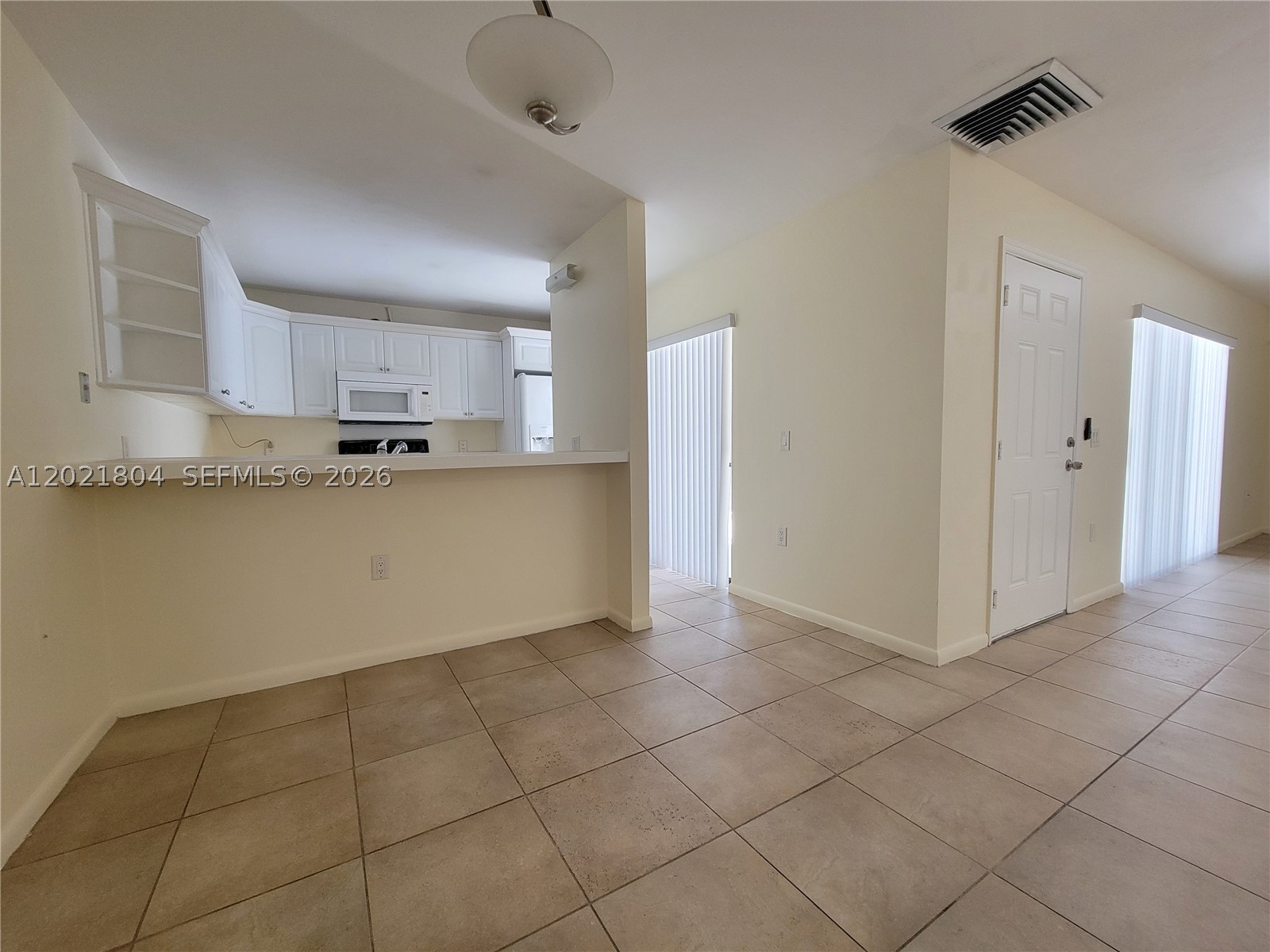 3227 32nd Way 3227 Property Photo 10