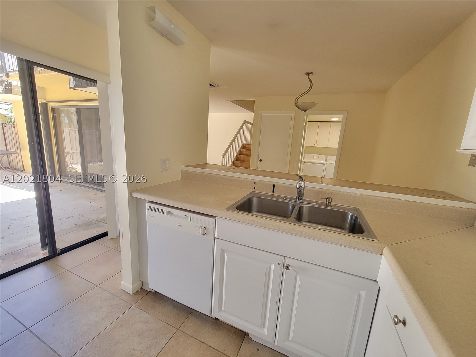 3227 32nd Way 3227 Property Photo 14