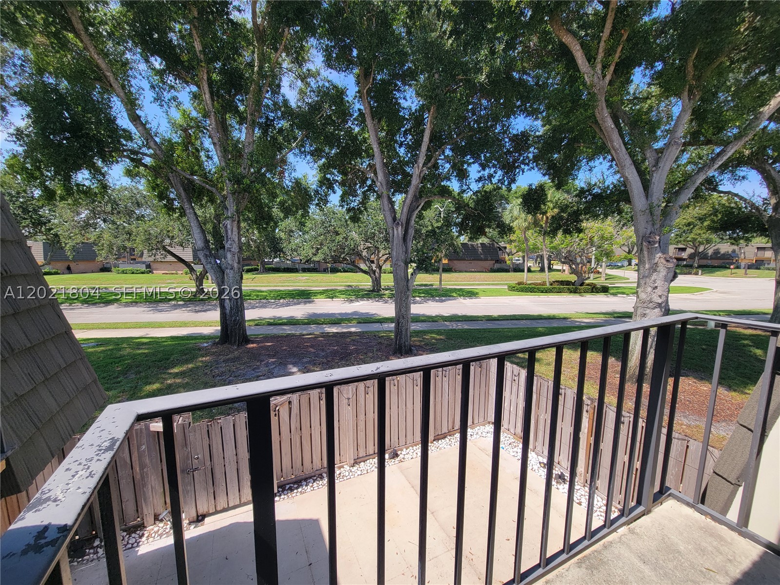 3227 32nd Way 3227 Property Photo 37