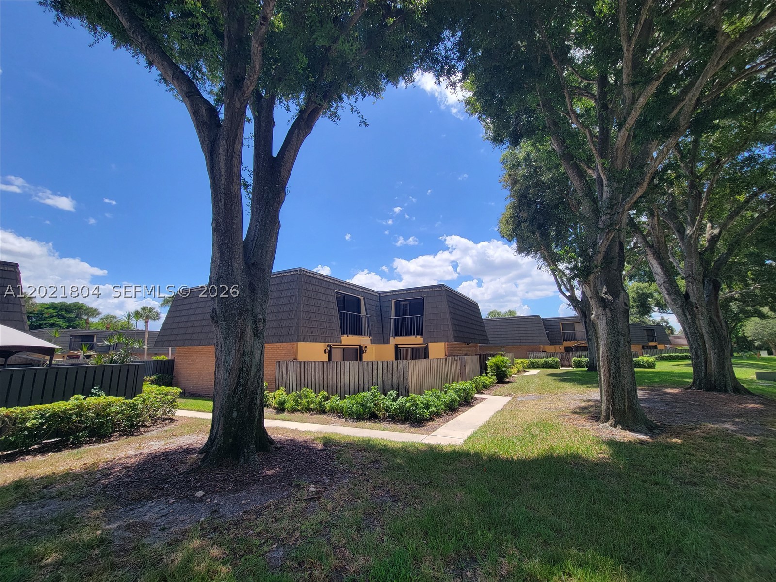 3227 32nd Way 3227 Property Photo 55