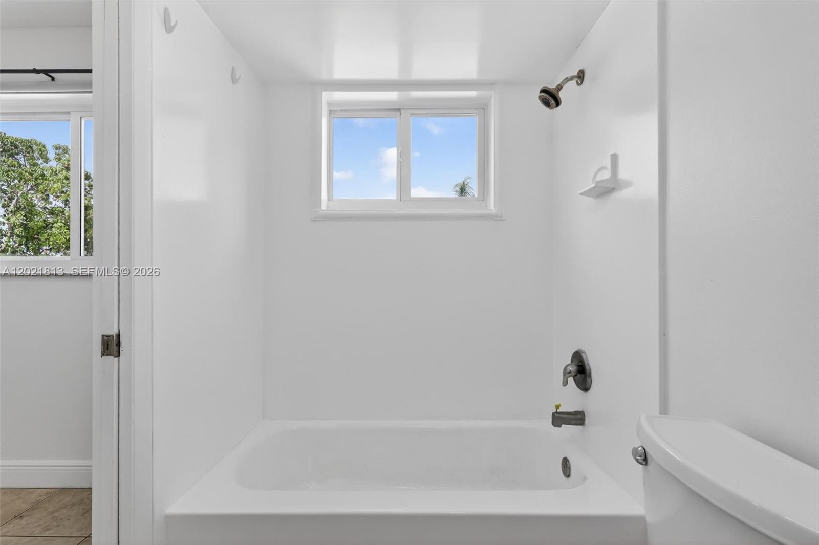 1020 94th St 301 Property Photo 16