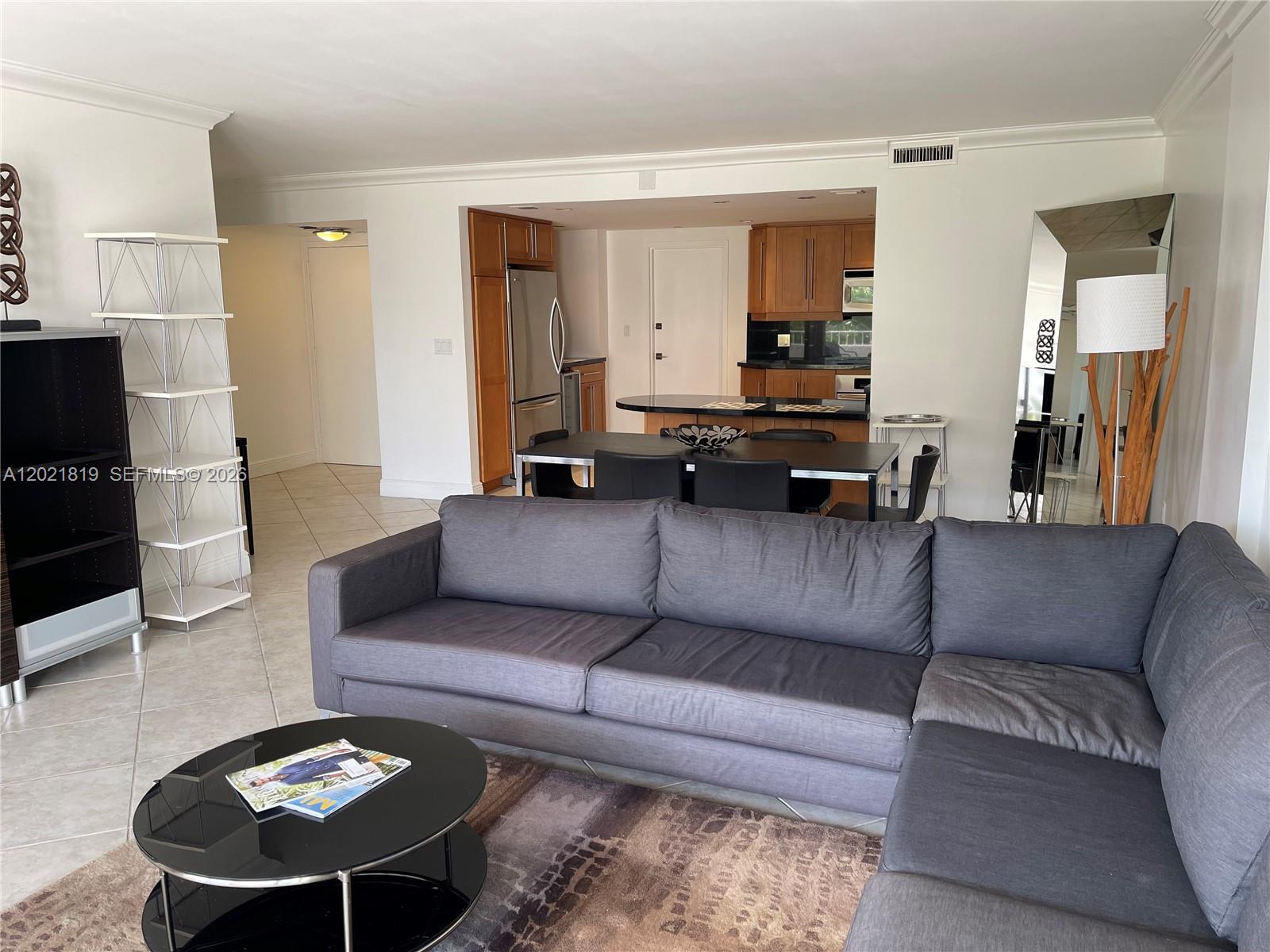 199 Ocean Lane Dr 413 Property Photo 11