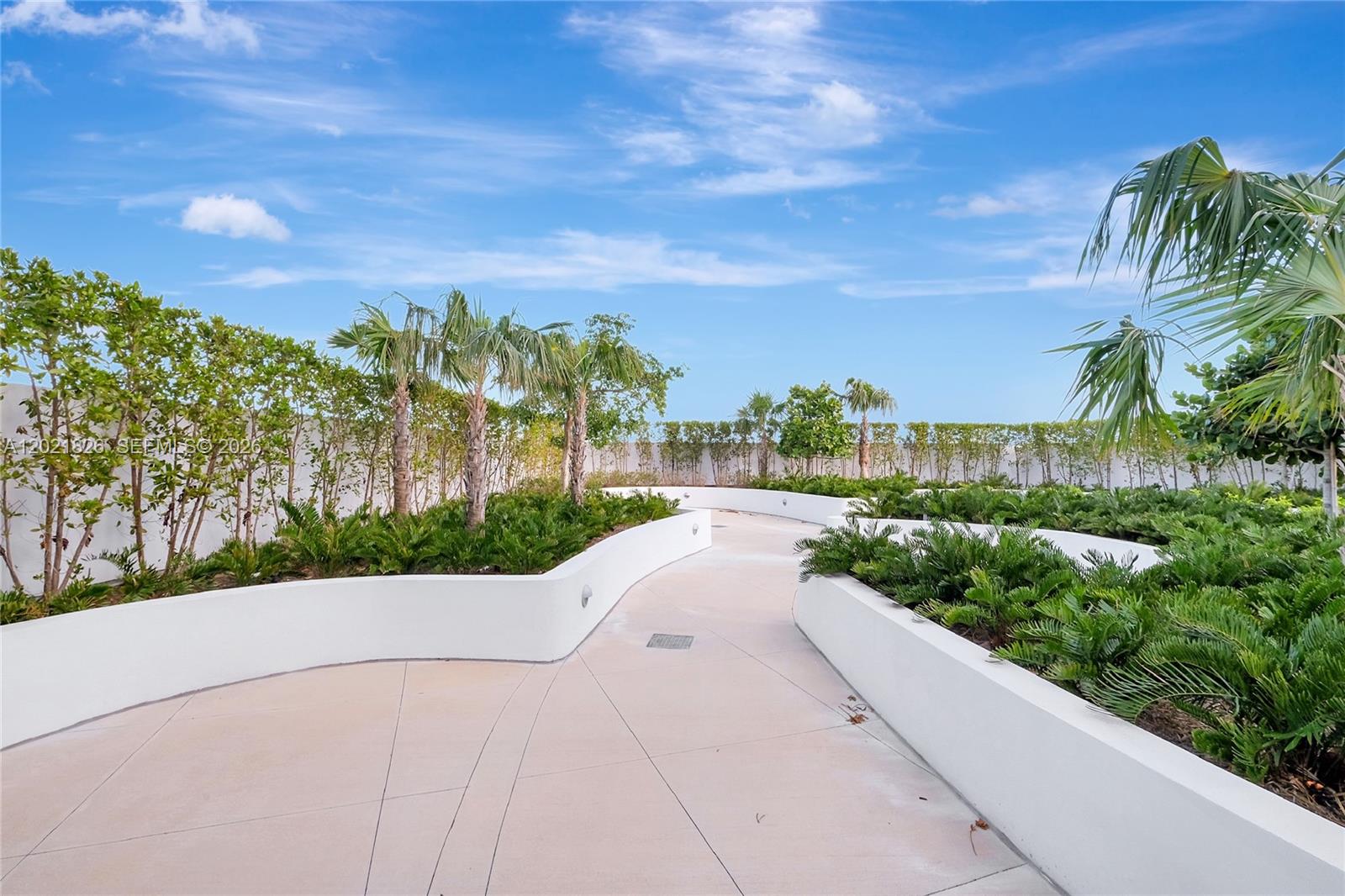 21290 Biscayne Blvd 210 Property Photo 19