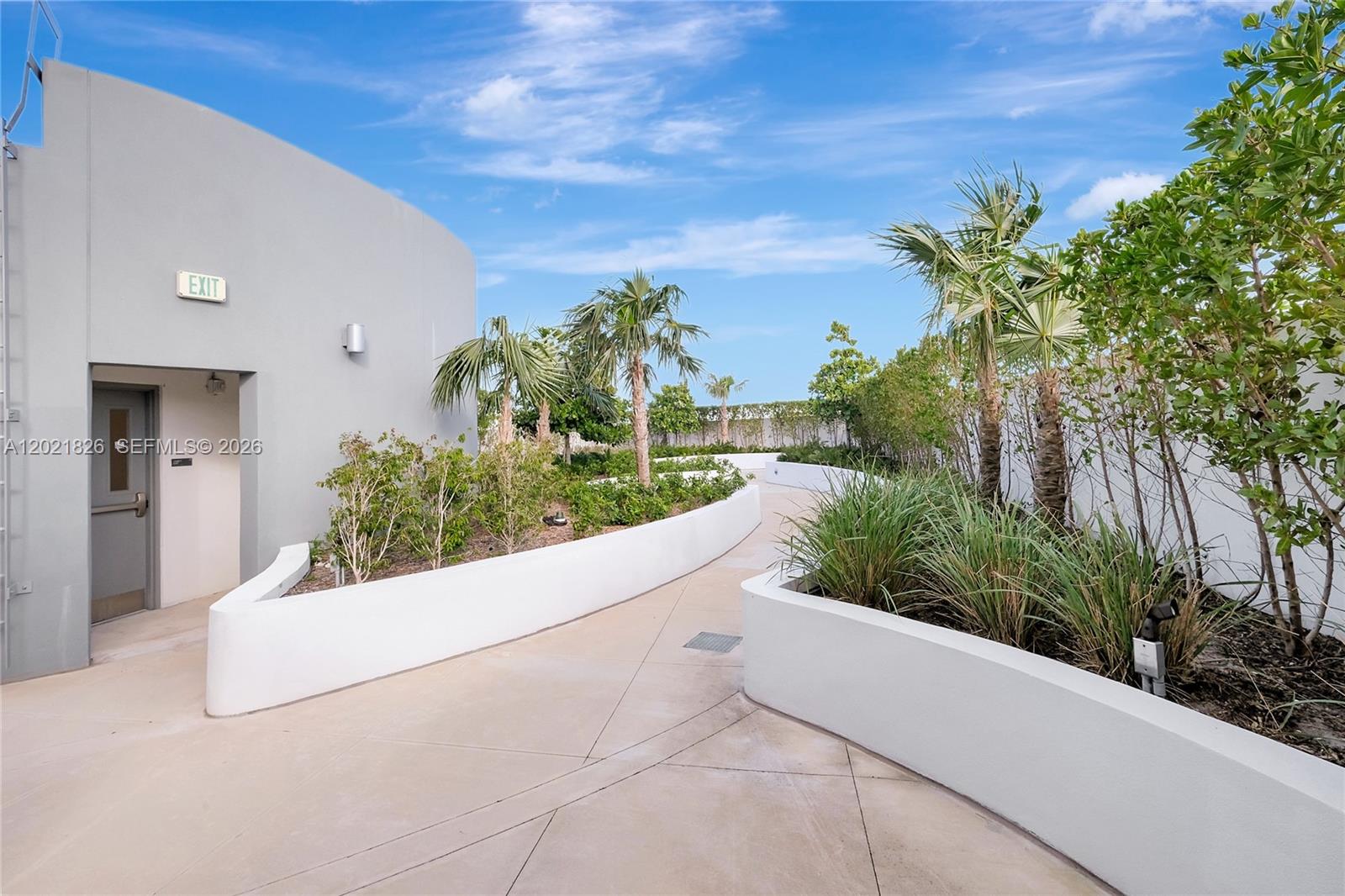21290 Biscayne Blvd 210 Property Photo 20