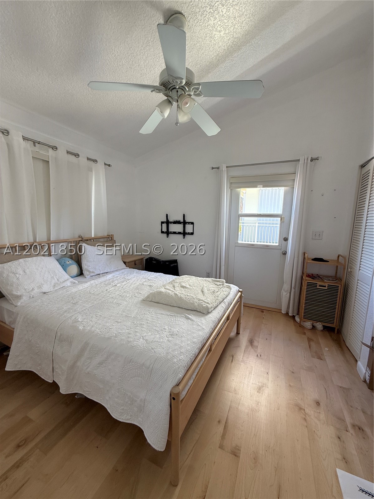 172 Valois Blvd Property Photo 26