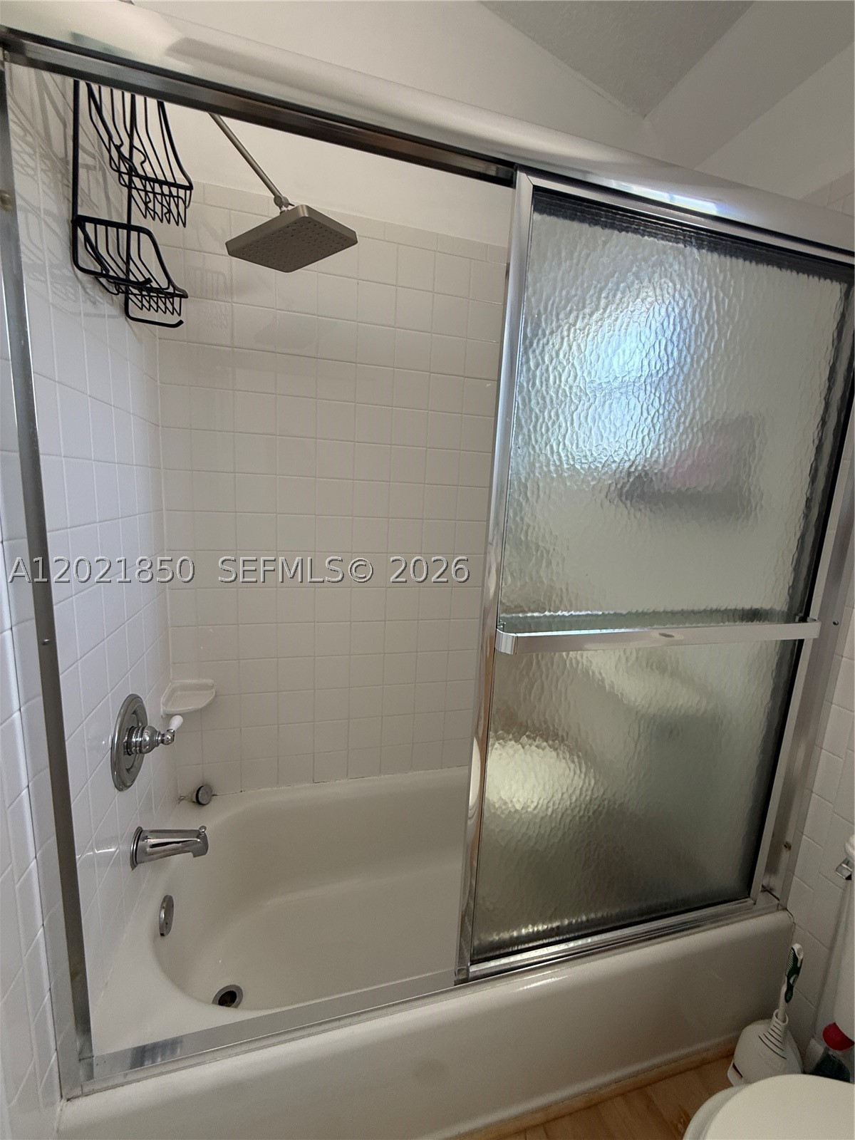 172 Valois Blvd Property Photo 28