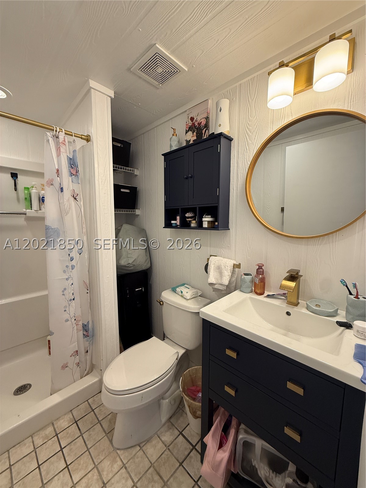 172 Valois Blvd Property Photo 32