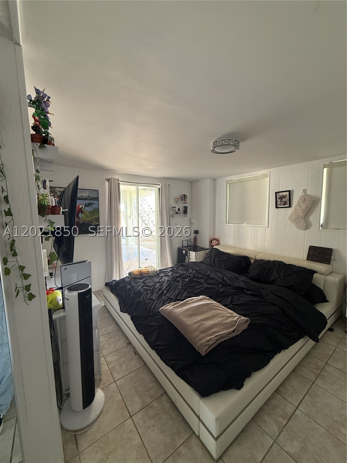 172 Valois Blvd Property Photo 33