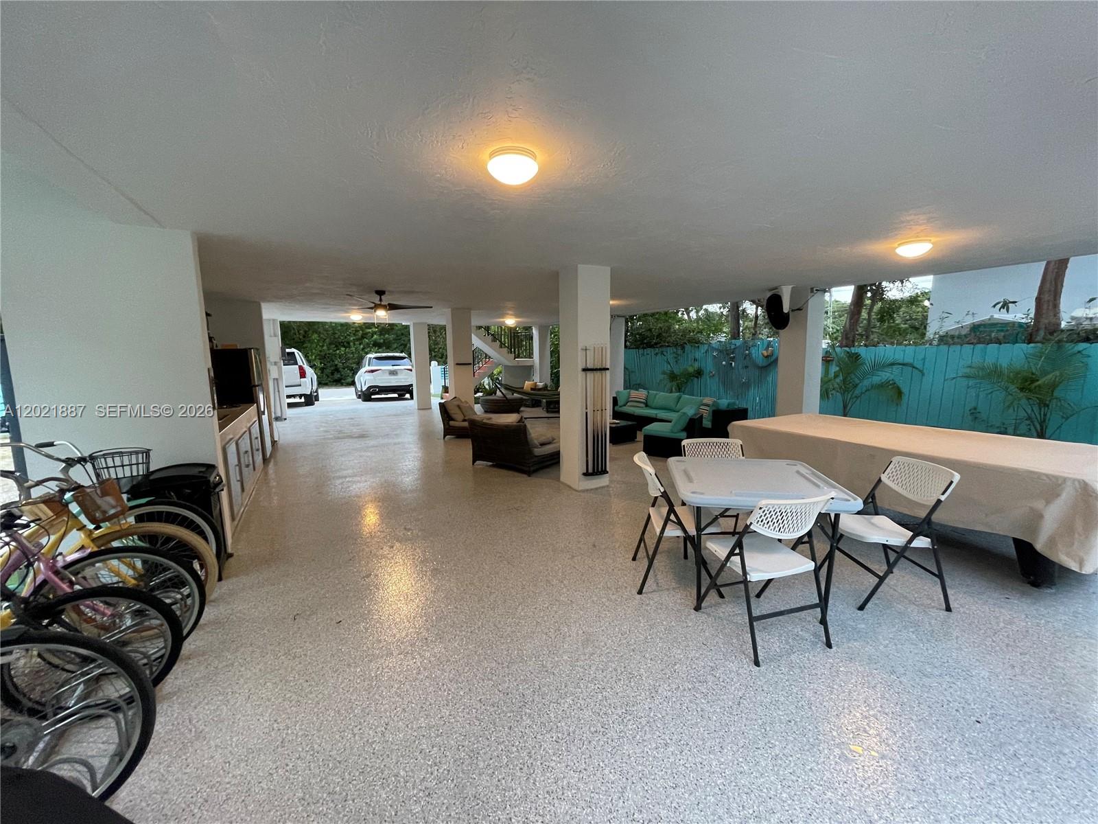 414 Coconut Dr Property Photo 9