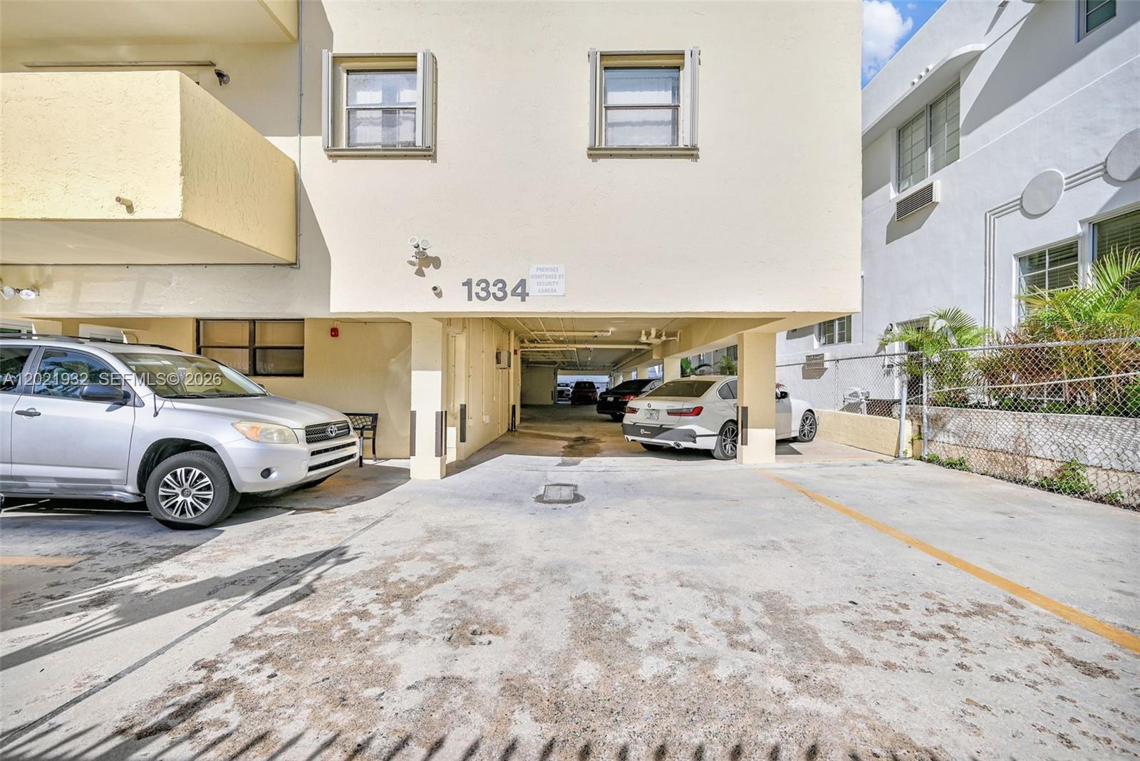 1334 Collins Ave 403 Property Photo 32