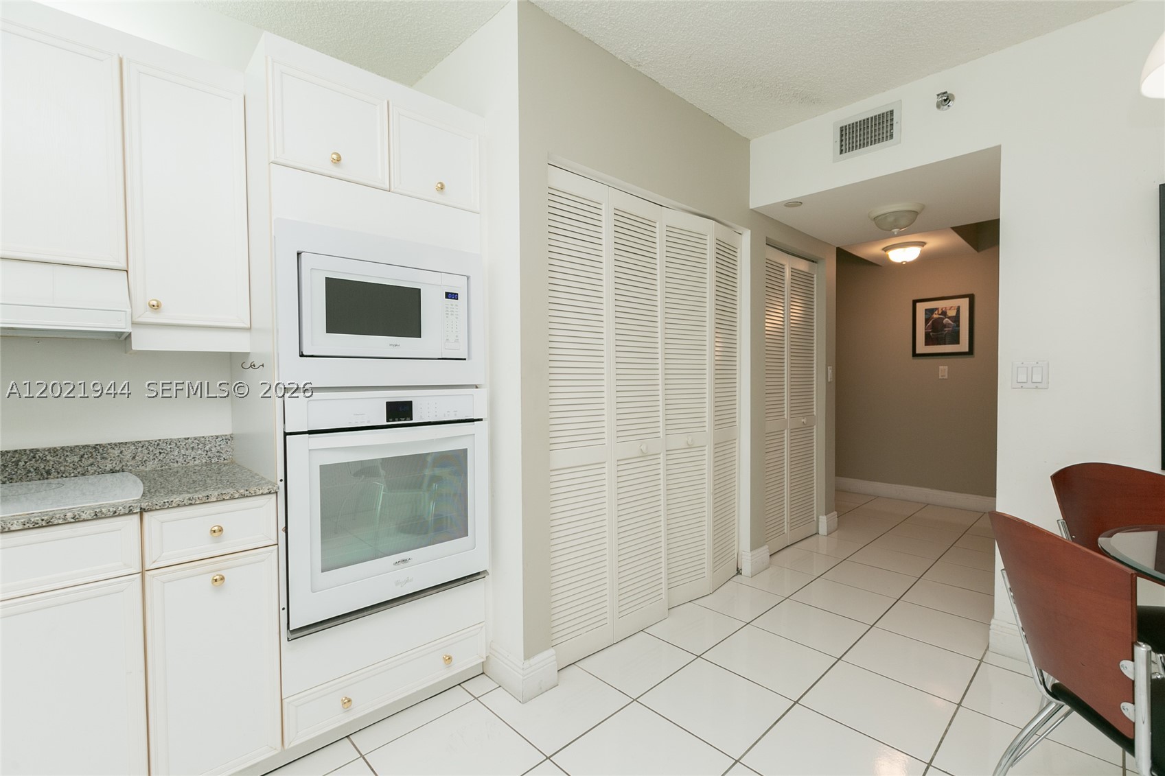 8855 Collins Ave 6f Property Photo 15