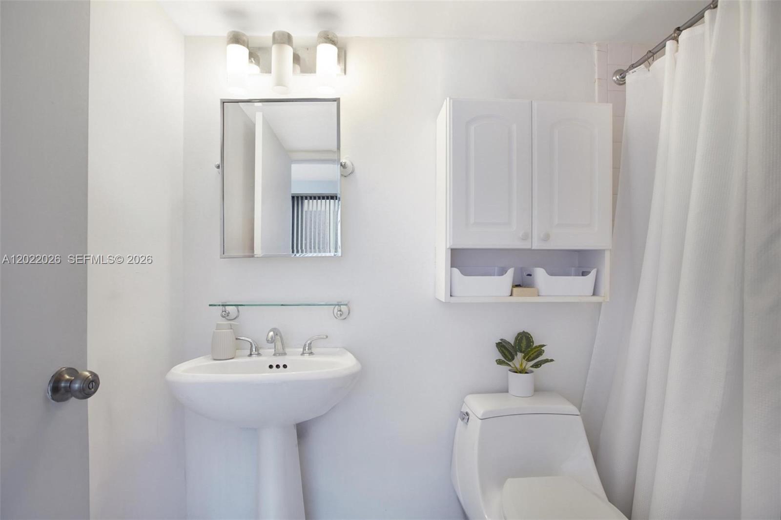 540 Brickell Key Dr 308 Property Photo 18