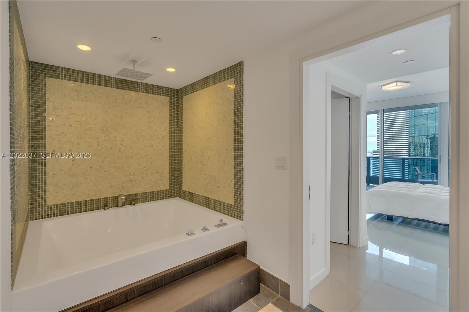 200 Biscayne Boulevard Way 3911 Property Photo 12