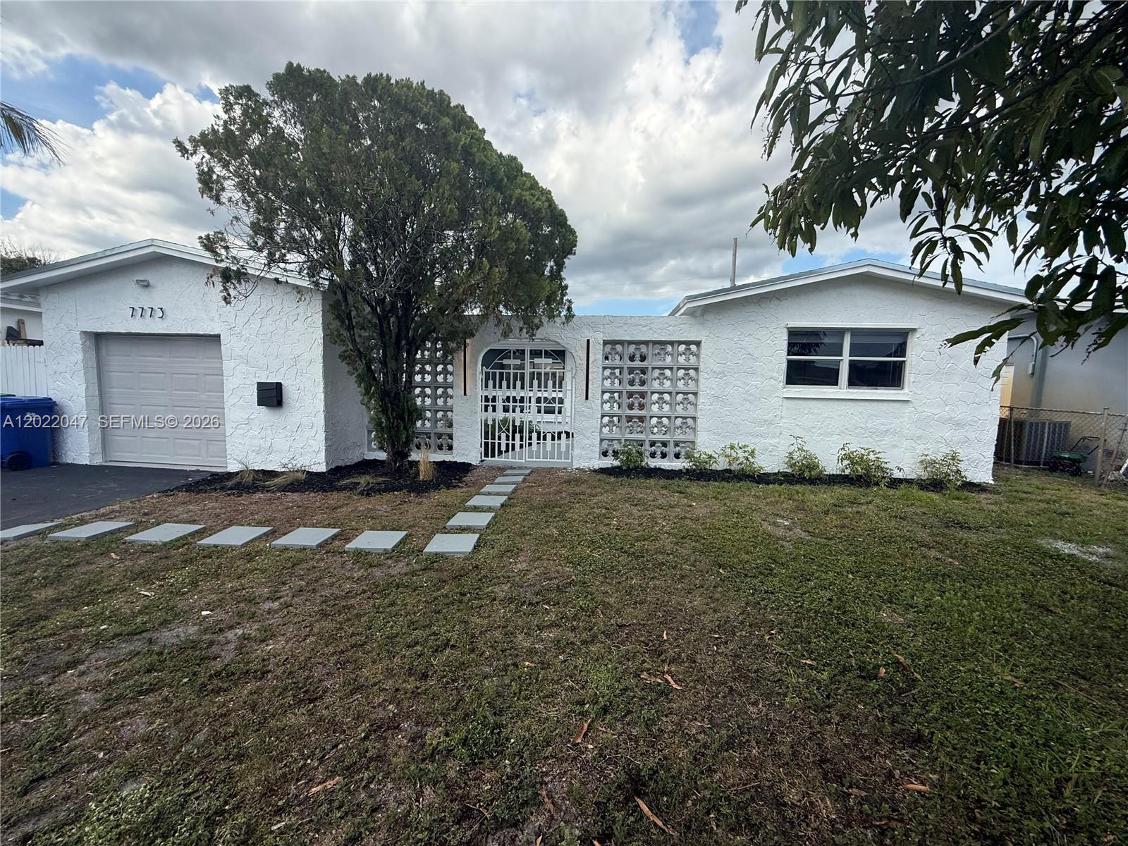 7773 Coral Blvd Property Photo 1