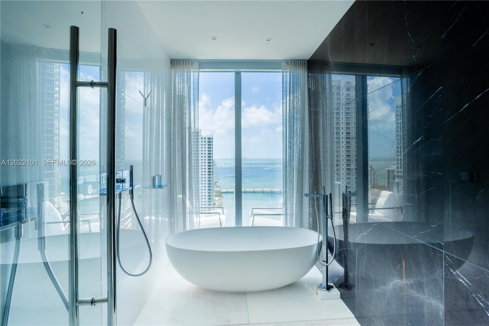 300 Biscayne Boulevard Way 2203c Property Photo 9