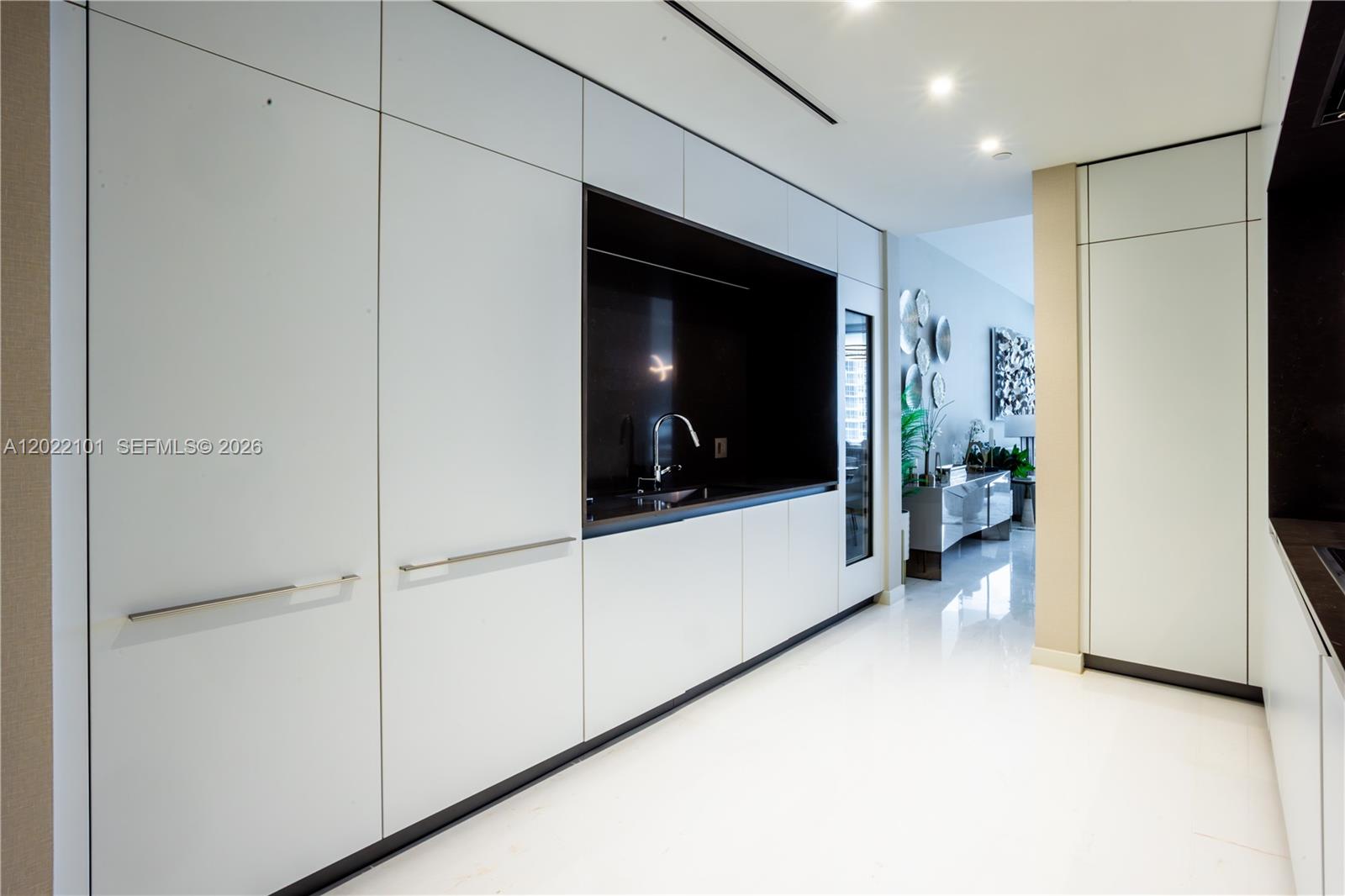 300 Biscayne Boulevard Way 2203c Property Photo 14