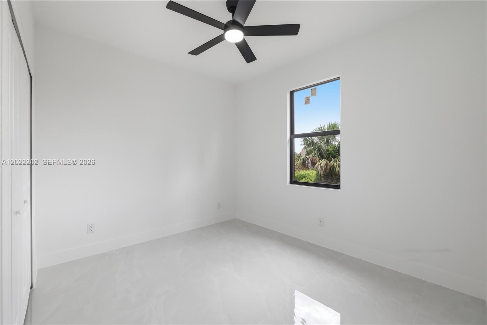 1222 Earnest St E Property Photo 15
