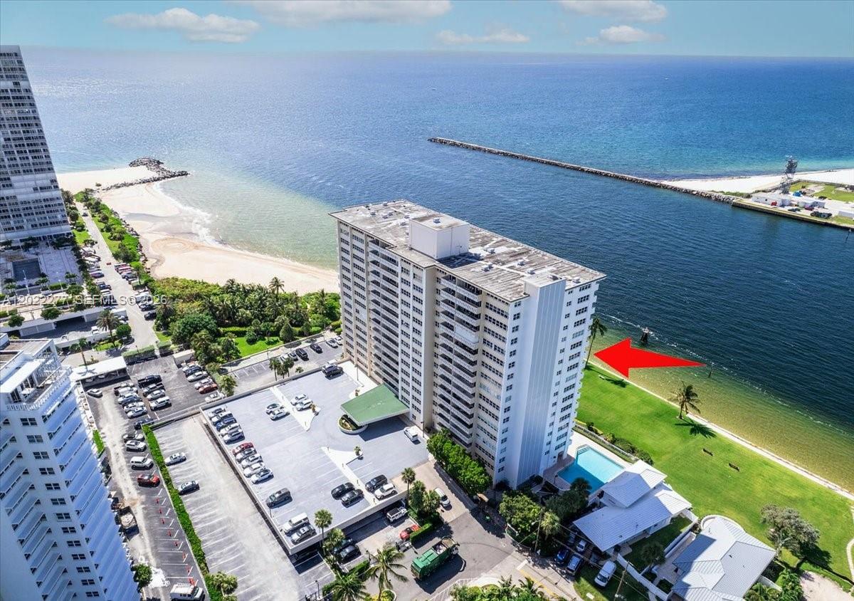 2100 S Ocean Dr 10e Property Photo 2