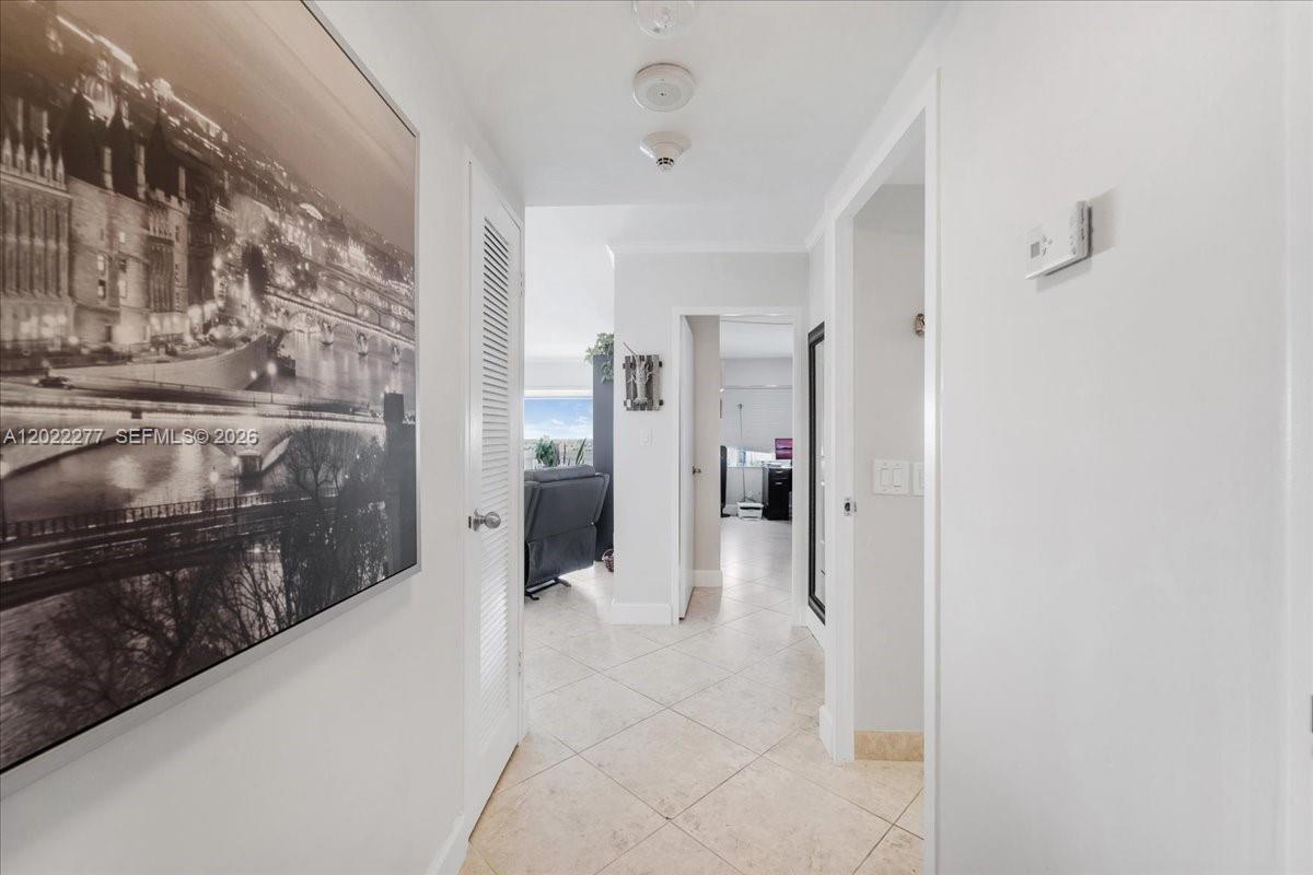 2100 S Ocean Dr 10e Property Photo 13
