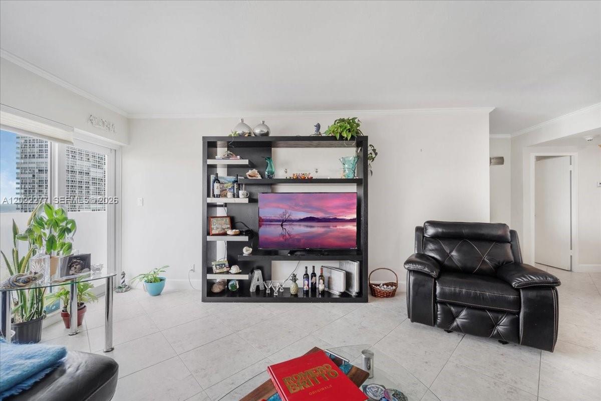 2100 S Ocean Dr 10e Property Photo 22