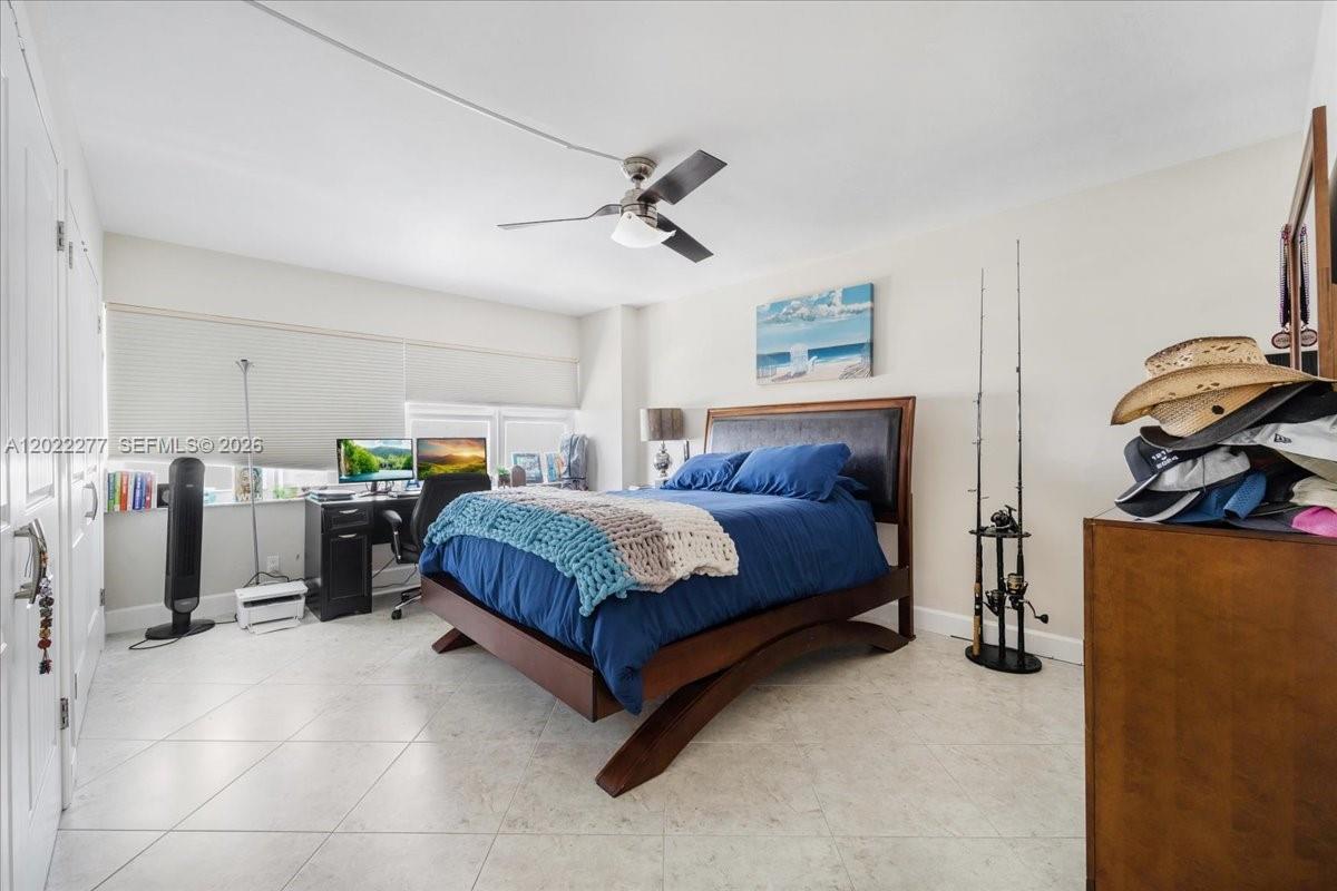 2100 S Ocean Dr 10e Property Photo 28
