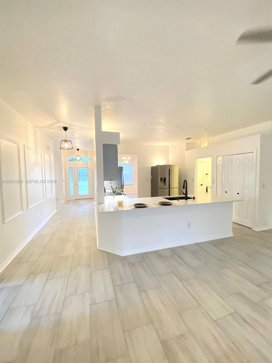 3837 Fallscrest Property Photo 5