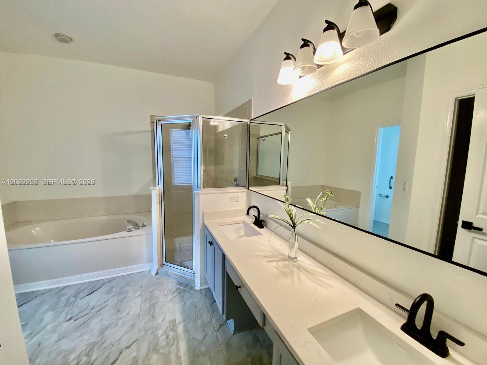3837 Fallscrest Property Photo 6
