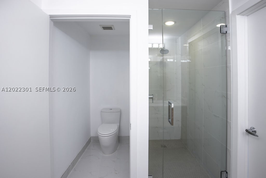 16385 N Biscayne Blvd 403 Property Photo 12