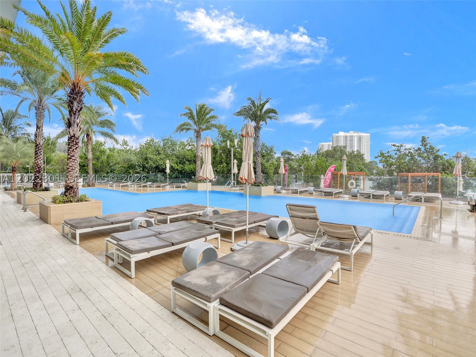 16385 N Biscayne Blvd 403 Property Photo 15