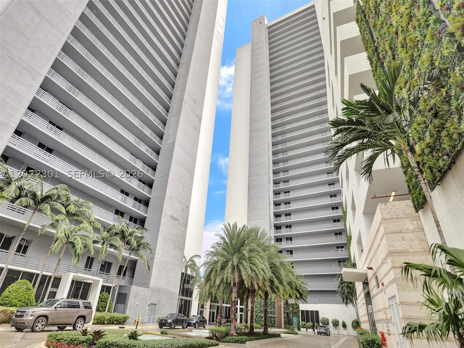 16385 N Biscayne Blvd 403 Property Photo 25