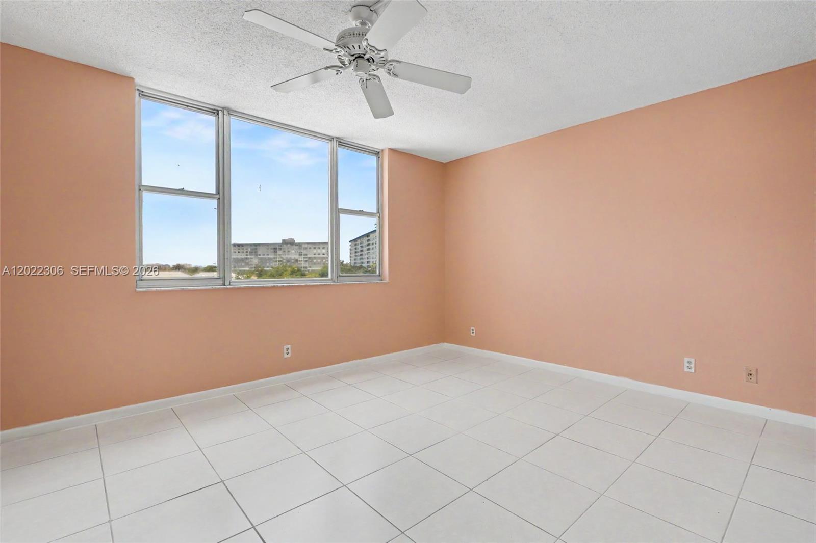 4330 Hillcrest Dr 506 Property Photo 20