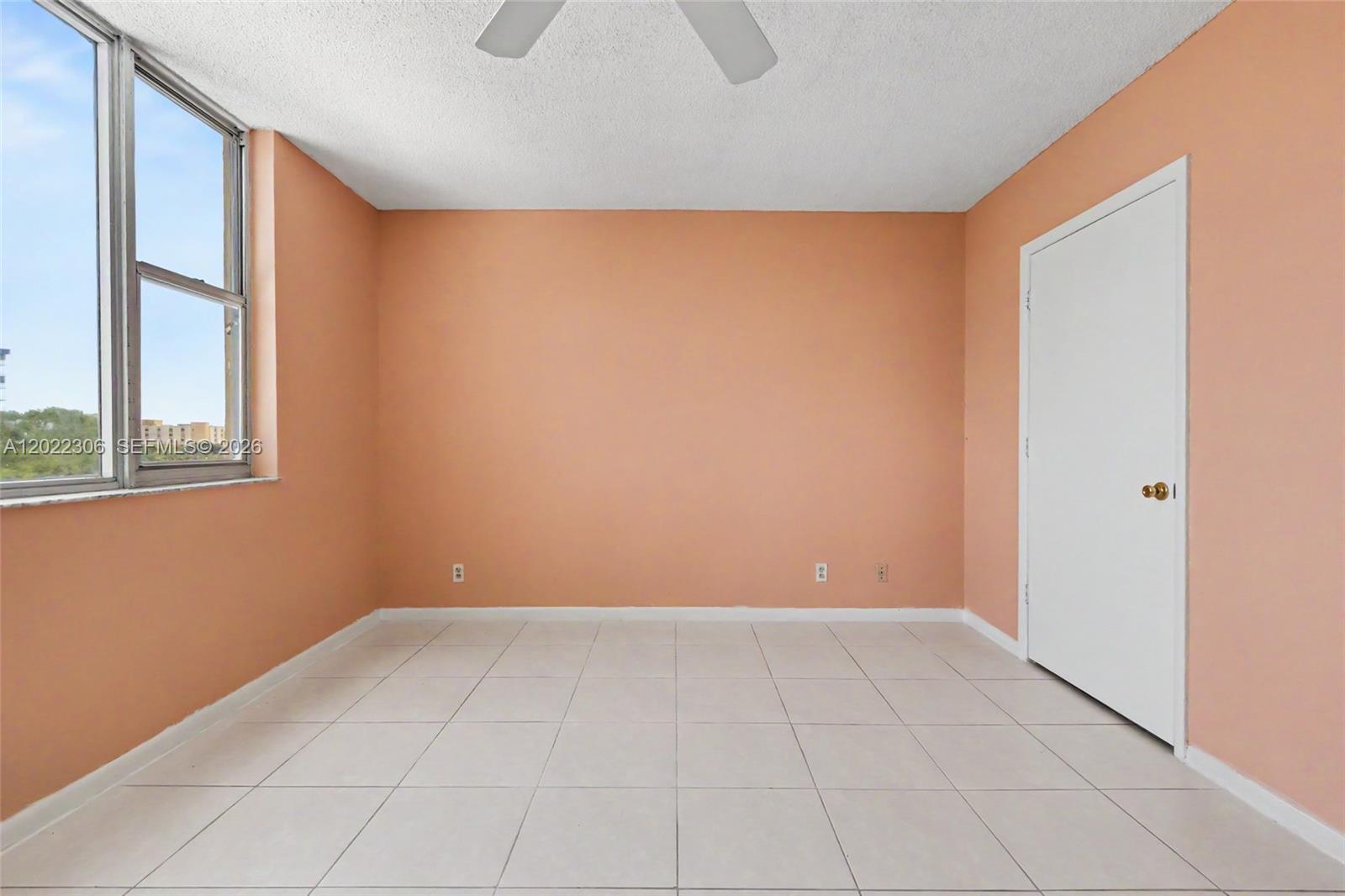 4330 Hillcrest Dr 506 Property Photo 21