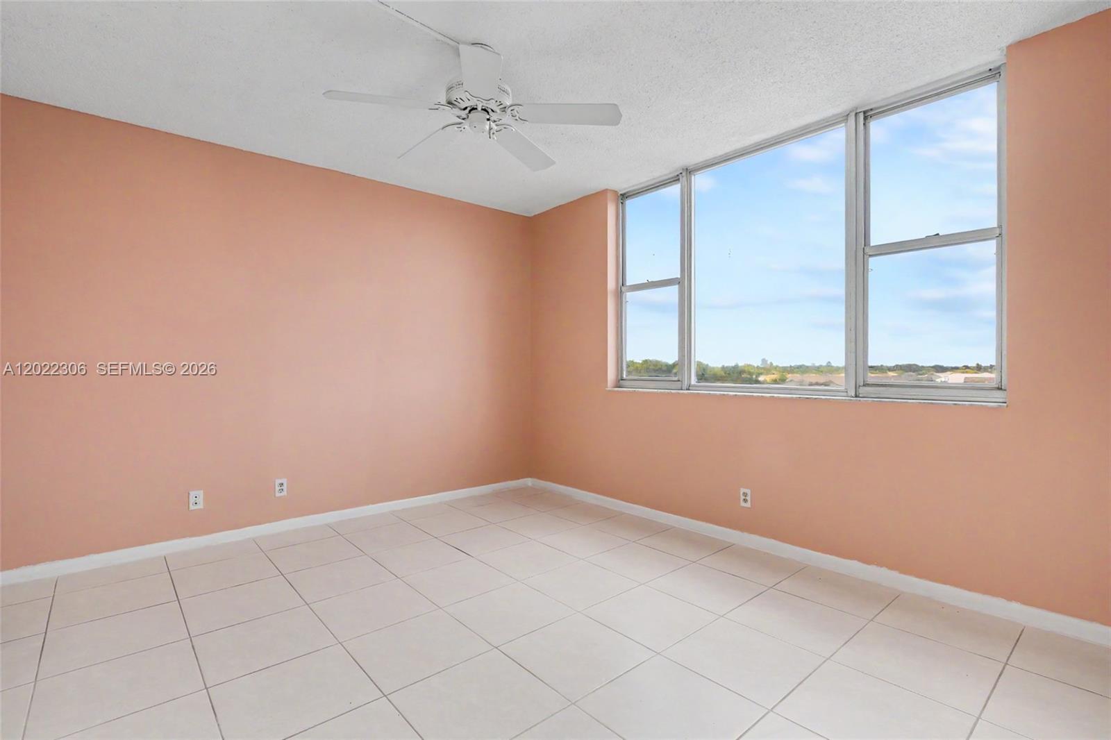 4330 Hillcrest Dr 506 Property Photo 25
