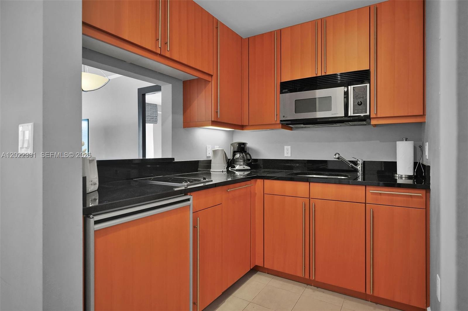 1435 Brickell Ave 3210 Property Photo 6