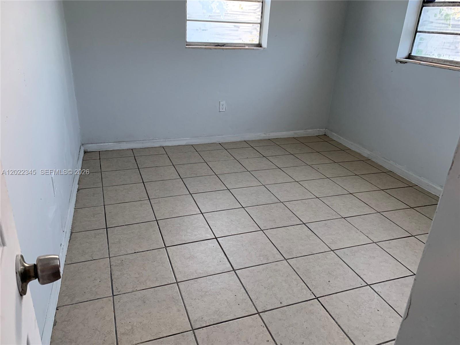 756 Nw 5th St 0 Property Photo 6