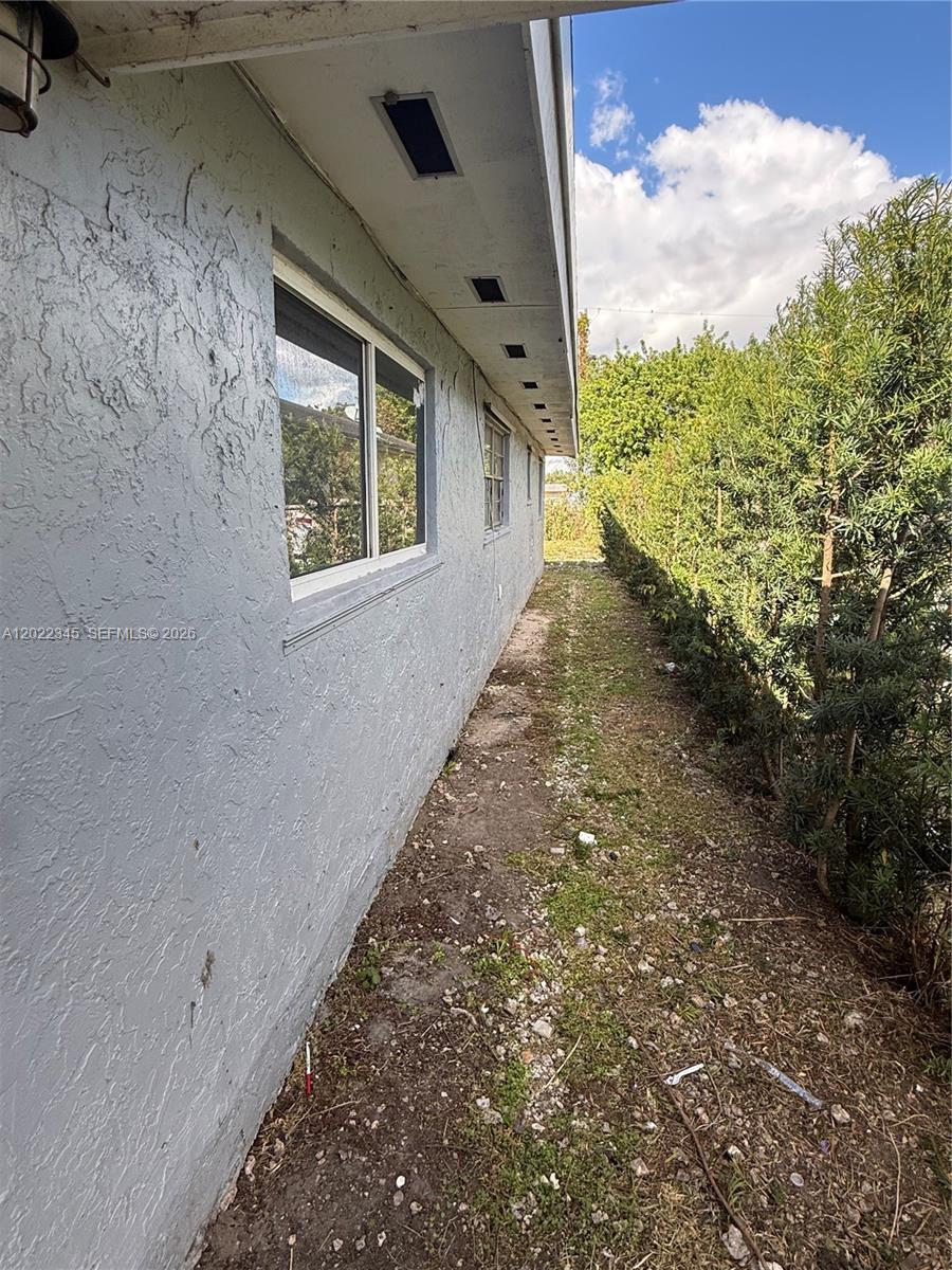 756 Nw 5th St 0 Property Photo 11