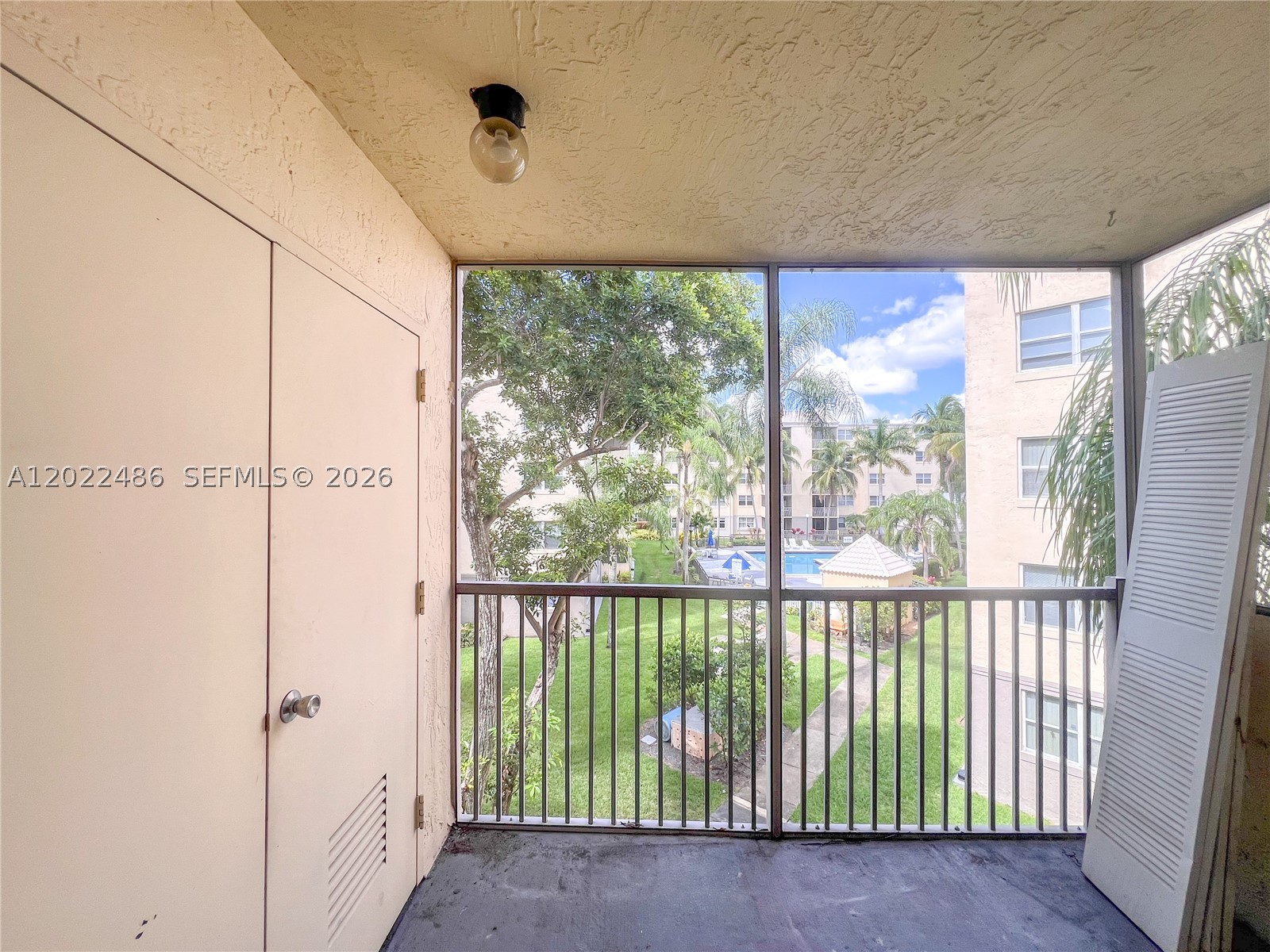 8245 Lake Dr 308 Property Photo 6