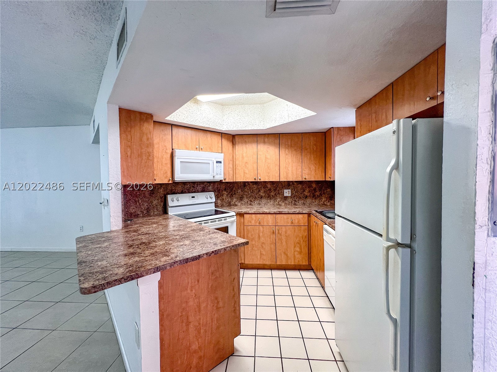 8245 Lake Dr 308 Property Photo 9