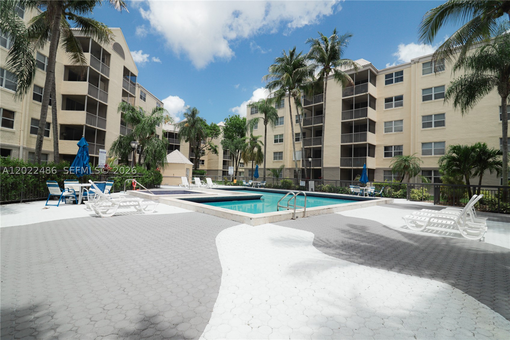 8245 Lake Dr 308 Property Photo 15