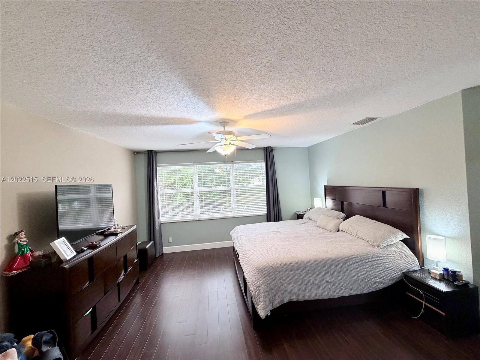 4020 Sapphire Cv Property Photo 3