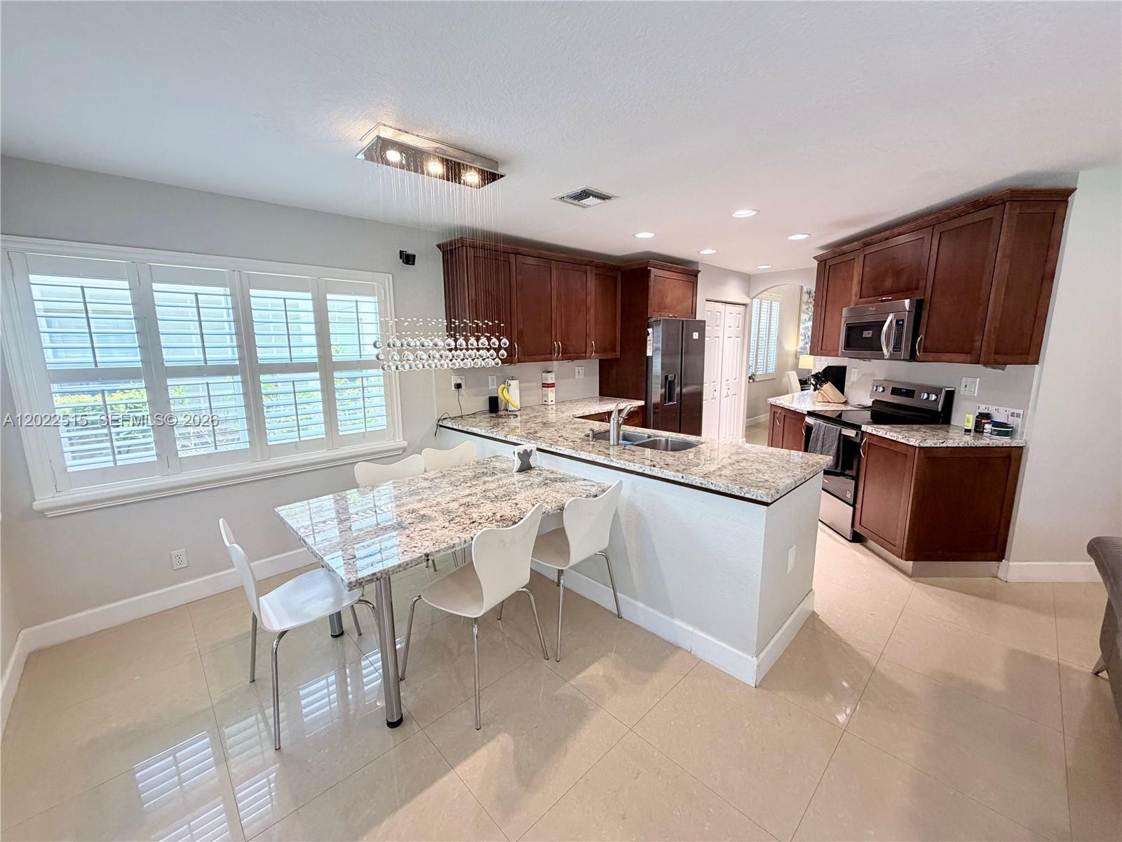 4020 Sapphire Cv Property Photo 40