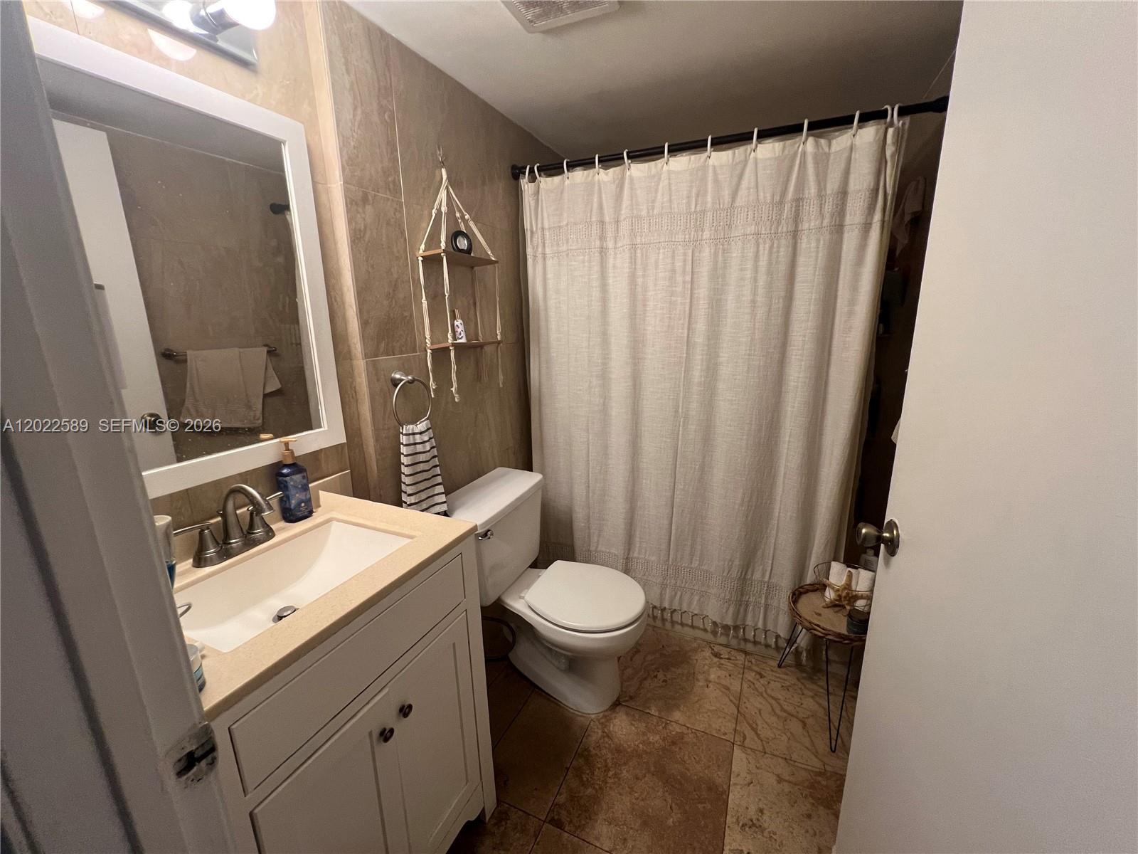 3690 N 56th Ave 916 Property Photo 13