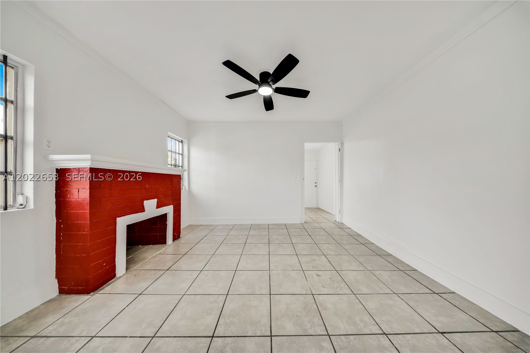 2744 Sw 16th Ter Property Photo 5