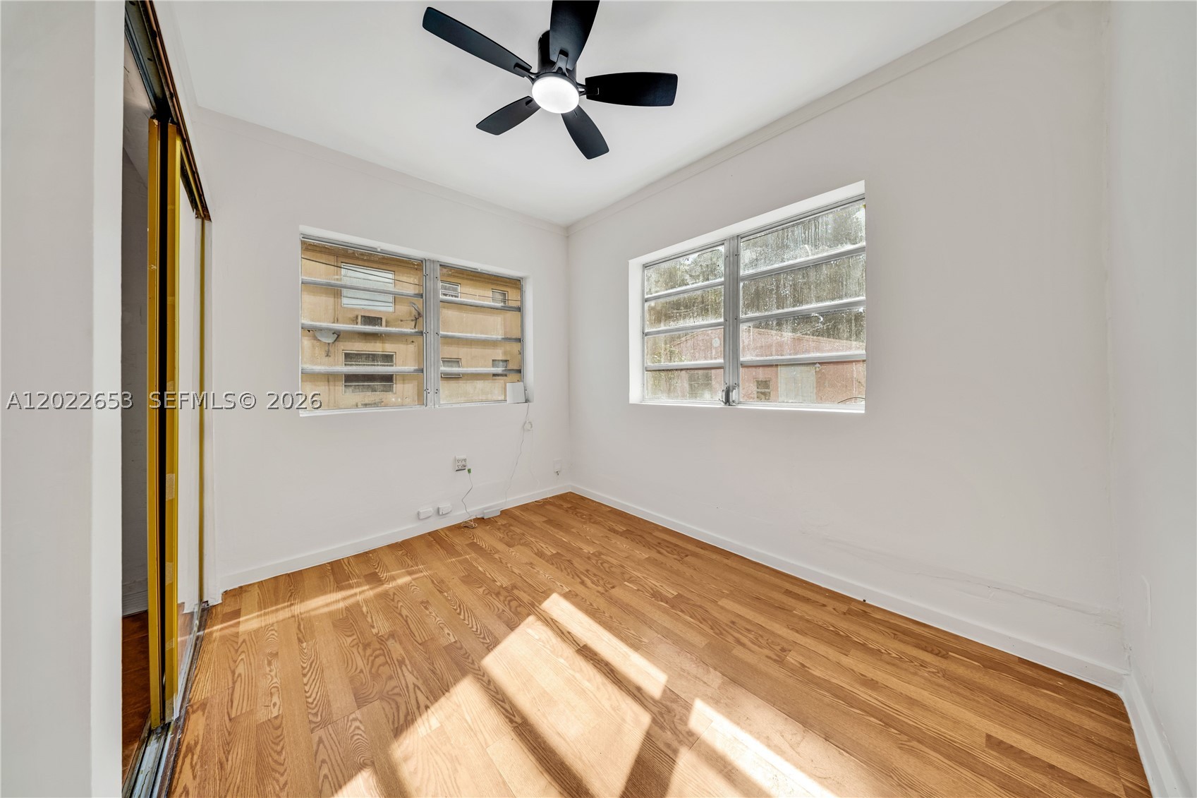 2744 Sw 16th Ter Property Photo 13