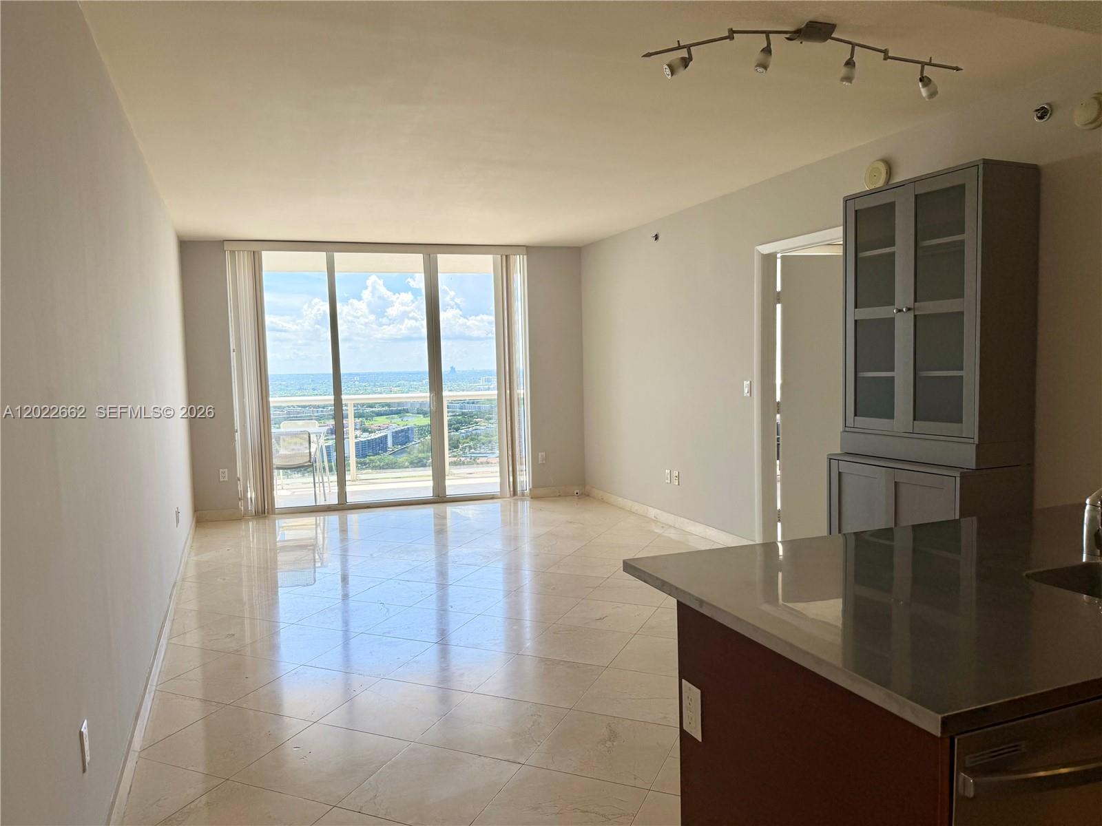 1850 S Ocean Dr 4009 Property Photo 6